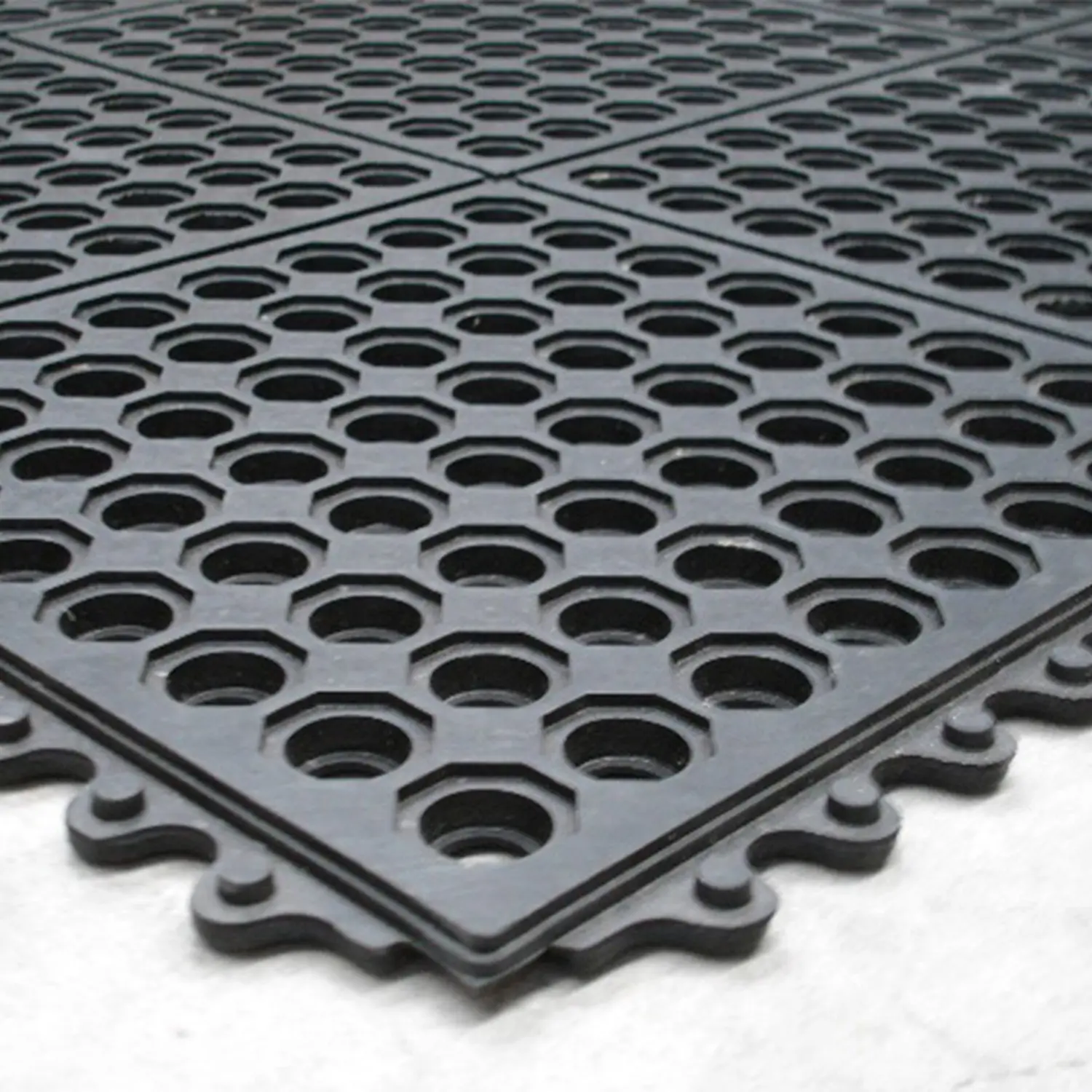 7 | Multicauchos Industriales