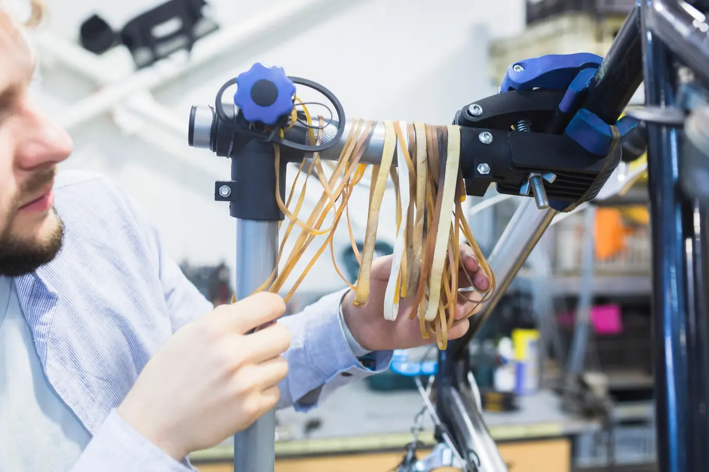 proceso de extrusion de plastico | Multicauchos Industriales